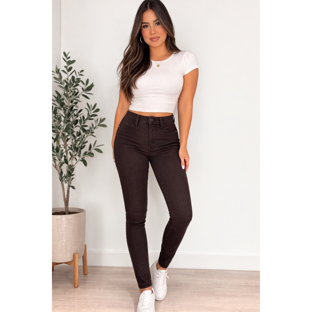 Celebrity Pink Curvy Push-Up Skinny Jeans Brown Juniors Size 3/26 Stretch NWT